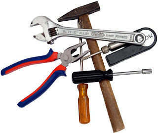 hand-tools-9121100
